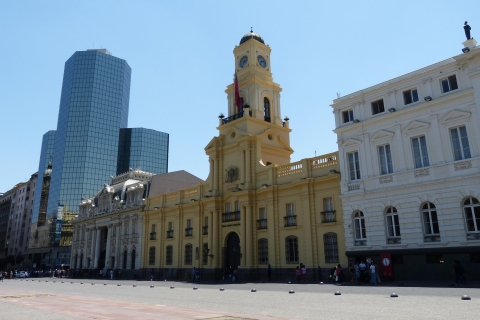 Bienvenido a Santiago: tour privado con un guía localTour de 3 horas