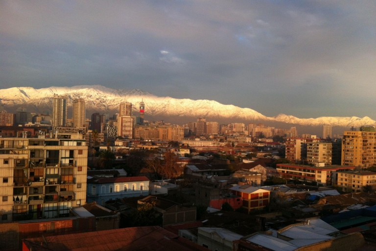 Bienvenido a Santiago: tour privado con un guía localTour de 3 horas