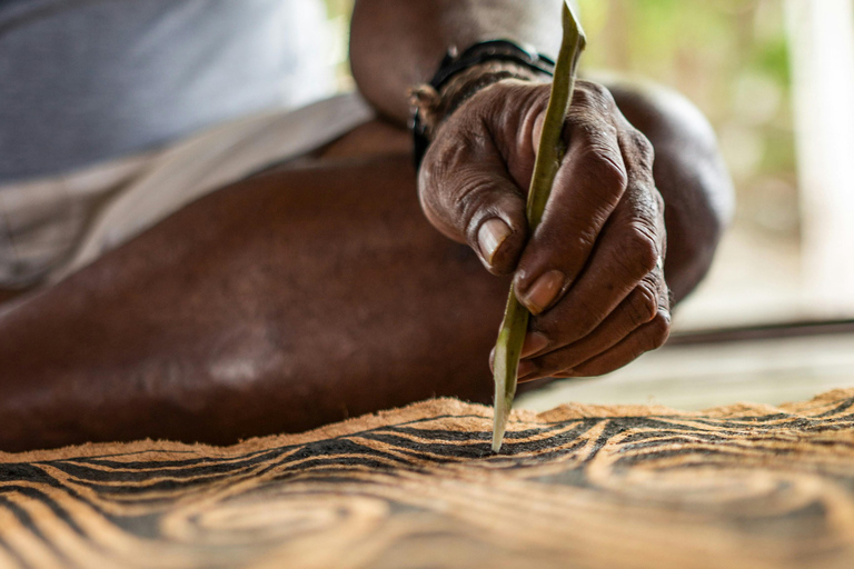 乘坐嘟嘟车游览康提艺术与手工艺乘坐嘟嘟车游览康提艺术与工艺