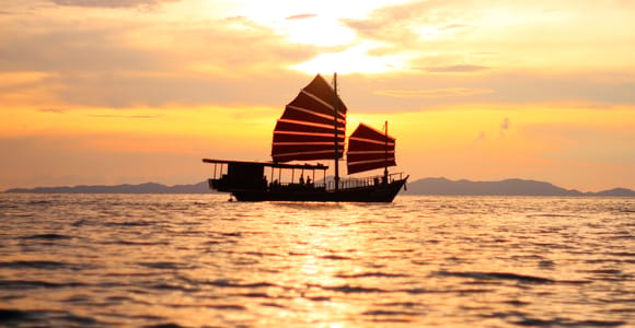 Krabi: 4-Island Sunset Snorkeling Tour & Bioluminescent Swim