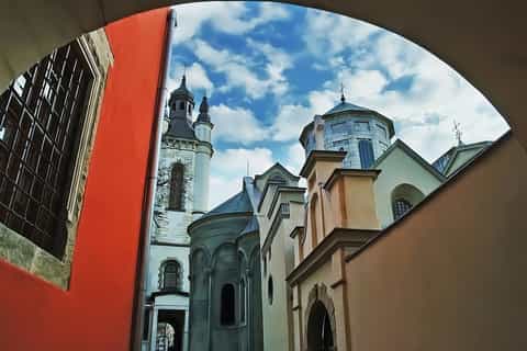 Lviv: 2.5-Hour Medieval Culture and History Walking Tour