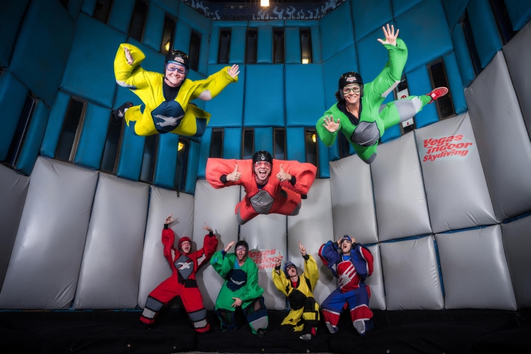Indoor Skydiving - Lernen Sie Fliegen