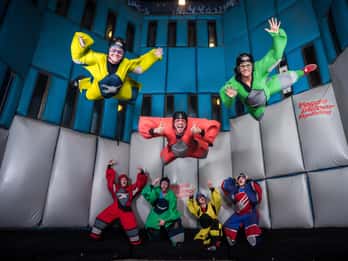Las Vegas: Indoor Skydiving – Fliegen Lernen Las Vegas: Indoor Skydiving – Fliegen Lernen