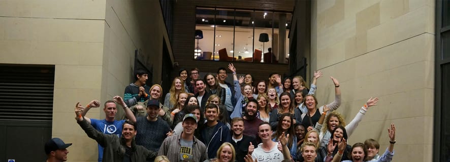 Edimburgo: Pub Crawl de 5 horas com tiros grátis e descontos