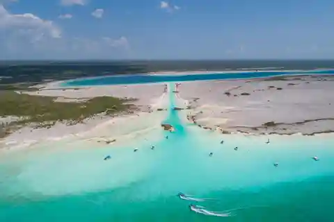 Visite d'une jounée de la lagune Bacalar aux 7 couleurs avec déjeuner