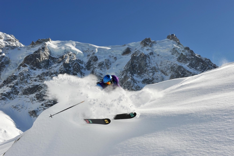 Van Genève: Chamonix Full-Day Ski TripSki Day & Aiguille du Midi schilderachtige kabelbaanrit
