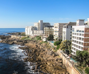 Welcome to Cape Town: Private Walking Tour with a Local