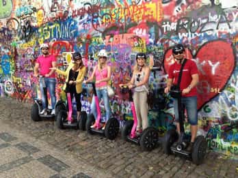 Prag: 4-stündige Segway- & Rollertour mit Mittagessen Prag: 4-stündige Segway- & Rollertour mit Mittagessen