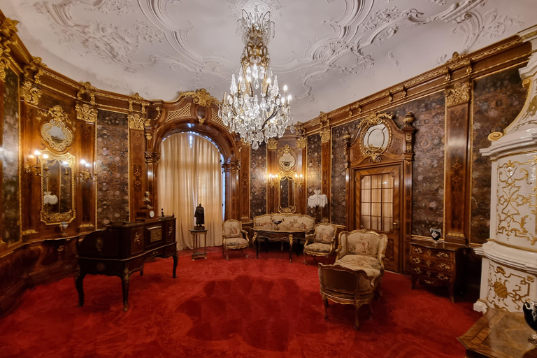 Private Tour from Bucharest: Peles Castle & Ialomita Cave