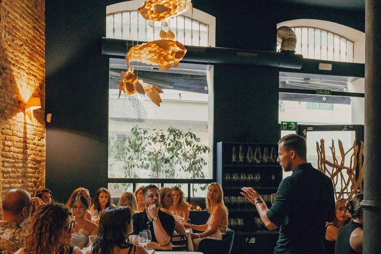 Wine Tasting with Professional Sommelier in centre Valencia