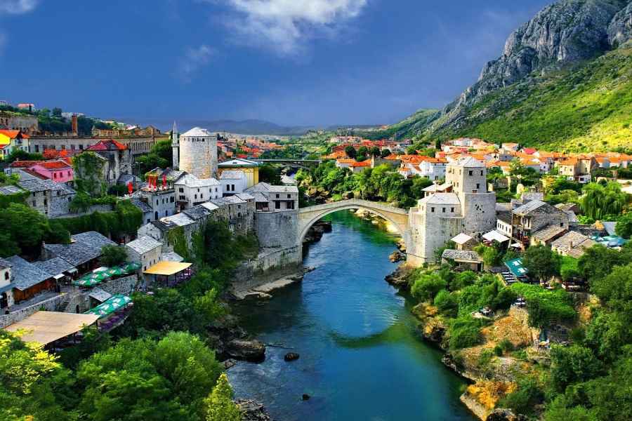 Ab Split/Trogir: Mostar und Kravica Wasserfall - Gruppentour