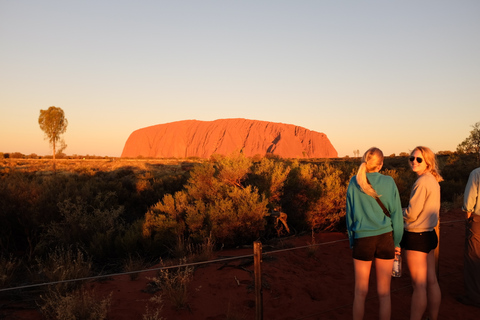 Uluru, Kata Tjuta & Kings Canyon Camping Tour 3 Day / 3 Night - Yulara to Yulara