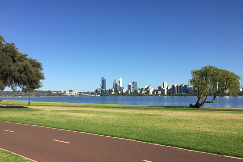 Perth: Private Walking Tour with a Local 6-Hour Tour