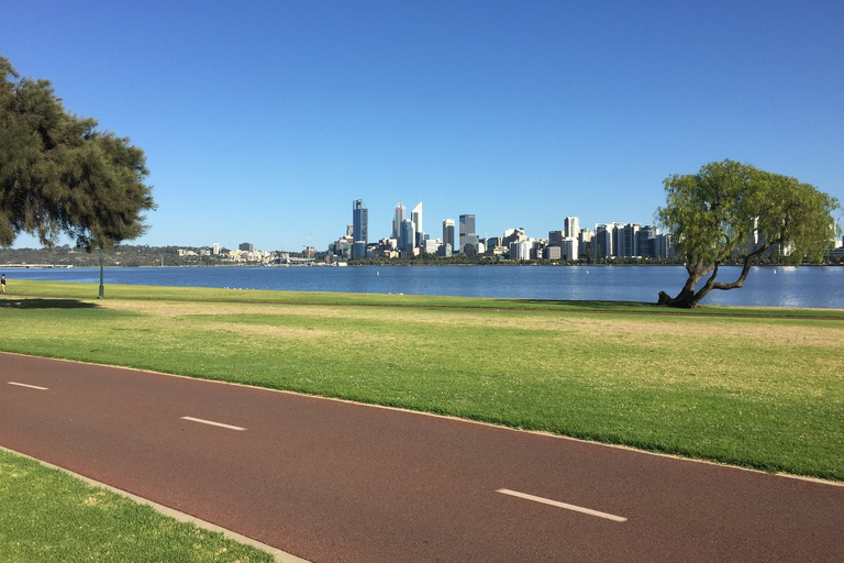 Perth: Private Walking Tour with a Local 6-Hour Tour