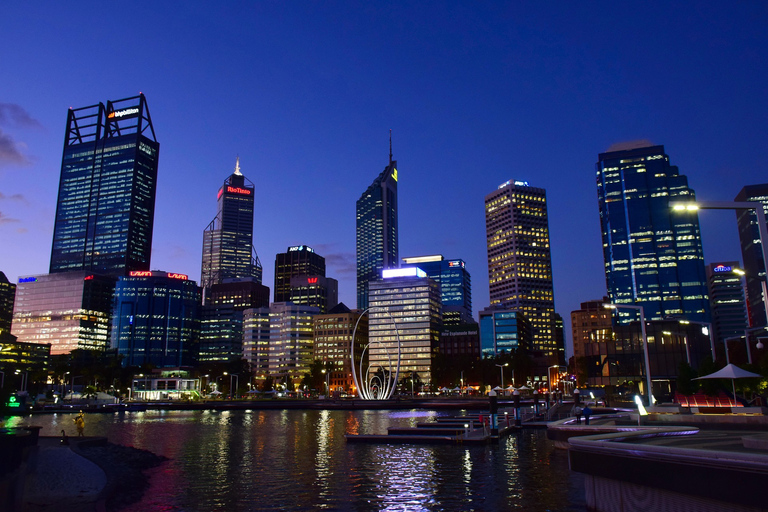 Perth: Private Walking Tour with a Local 6-Hour Tour