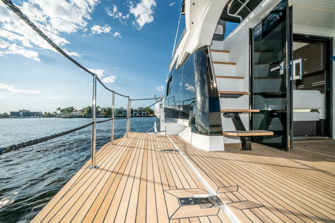 Antibes : Private Yacht Tour on the French Riviera