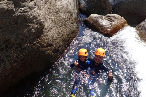 Canyoning in Girona - Freser Inferior Canyon Canyoning in Girona - Freser inferior canyon