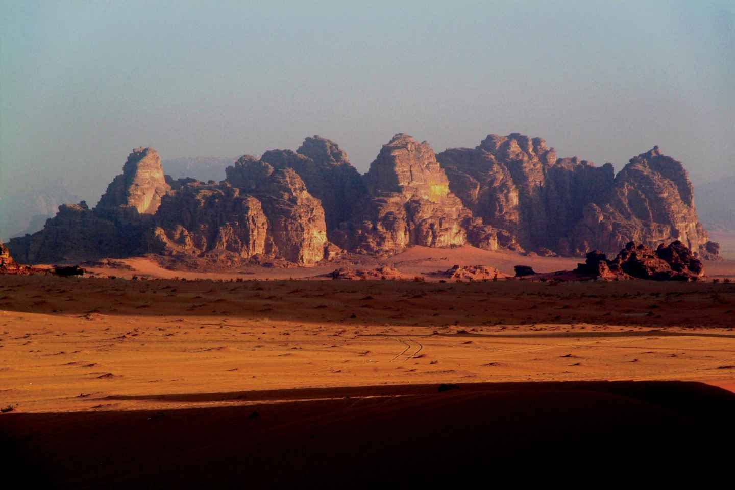 Ab Akaba: 2-stündige Jeeptour zum Wadi Rum