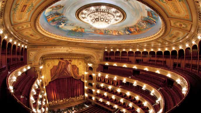 buenos aires visite de la ville à pied avec théâtre et musées colón