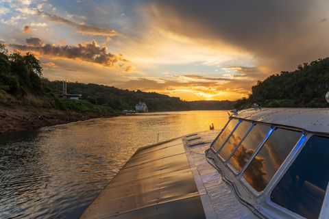 Puerto Iguazú: Rejs o zachodzie słońca