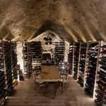 Siena: Cena con vini e piatti tipici in una grotta segreta