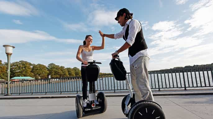 tour in segway tra i monasteri e i parchi di praga