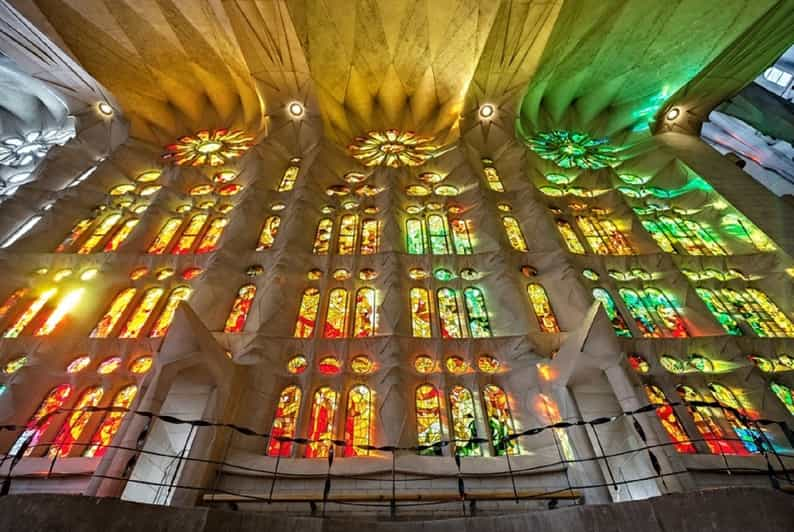 Skip-The-Line Sagrada Familia & Park Güell Guided Tour | GetYourGuide