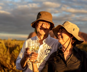 De Alice Springs: Viagem de 1 dia a Uluru com jantar de churrasco