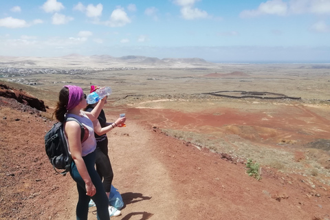 Fuerteventura North: Volcano Hiking Tour Fuerteventura North: Volcano Hiking Tour (w/ hotel pick-up)