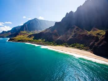 Kauai: Tagestour mit Fern Grotto Bootstour. Foto: GetYourGuide Kauai: Tagestour mit Fern Grotto Bootstour. Foto: GetYourGuide