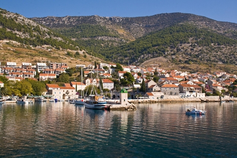 Ab Trogir oder Split: Private Speedboot-Tour nach BračAb Trogir oder Split: Private Speedboot-Tour zur Insel Brač