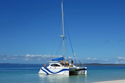 Fraser Island 4-Hour Eco-Sailing Adventure