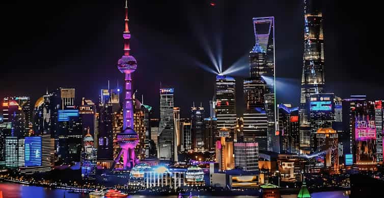 Shanghai Night River Cruise VIP Seat with Authentic Dinner photo 3