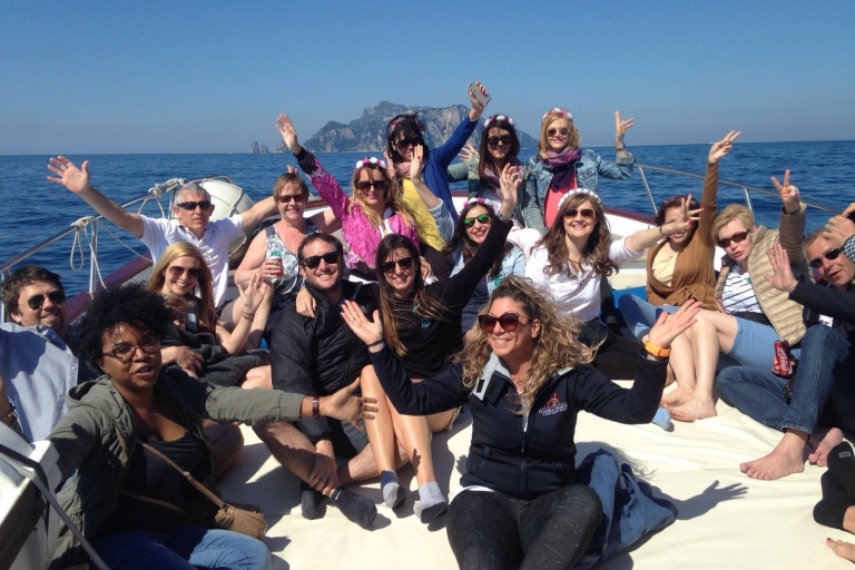 Capri : Excursion en bateau d'une journéeDepuis Praiano : croisière