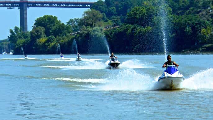 bordeaux guided jet ski tour