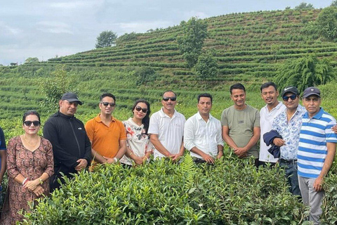 Pokhara: 2-Day Lwang Village Tour with Guide