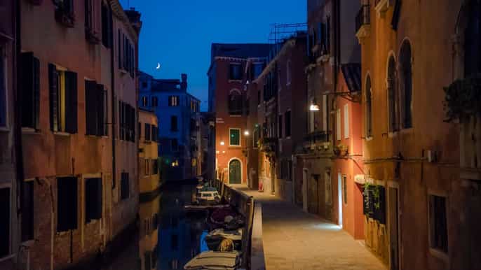 venecia tour de 2 horas leyendas y fantasmas del cannaregio