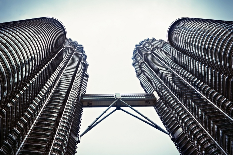Coupe-file : Billets électroniques pour les tours Petronas de Kuala LumpurBillets coupe-file pour les tours Petronas