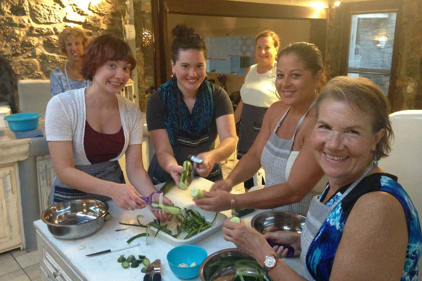 Mykonos: Cooking Class with Food and Wine