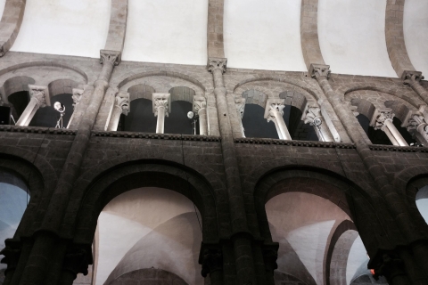 Santiago de Compostela: tour guiado de la catedral y museoVisita Guiada a la Catedral y Museo de Santiago de Compostela