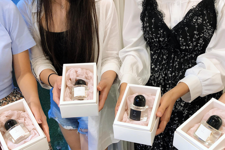 Seoul: Creëer je eigen natuurlijke parfum met een parfumeur&quot;.