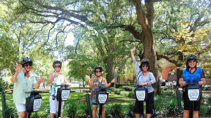 historic downtown savannah guided segway tour