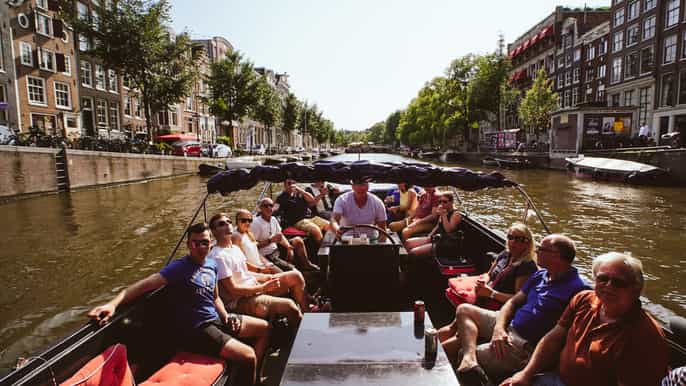 allinclusive private canal cruise of amsterdam