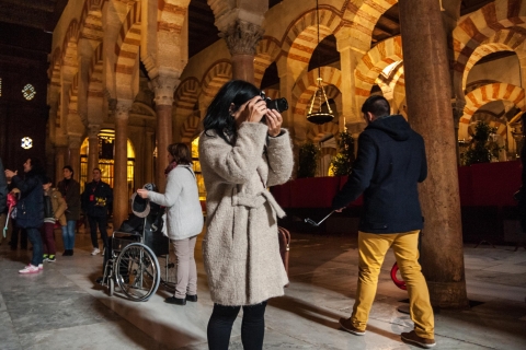 Mezquita-Catedral de Córdoba: Tour und Einlass ohne AnstehenMezquita-Catedral de Córdoba: Historische Tour auf Spanisch