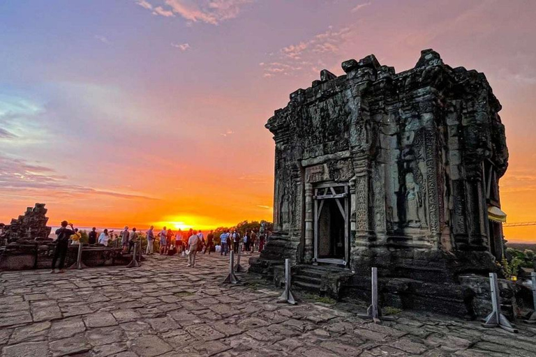 Siem Reap : Visite en petit groupe d&#039;Angkor Wat d&#039;une journée entière et coucher de soleilSiem Reap : Visite d&#039;Angkor Wat en petit groupe et coucher de soleil