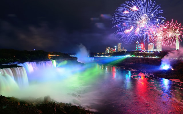 Visit From Toronto Niagara Falls Evening Tour With Boat Cruise in Niagara Falls and Niagara-on-the-Lake