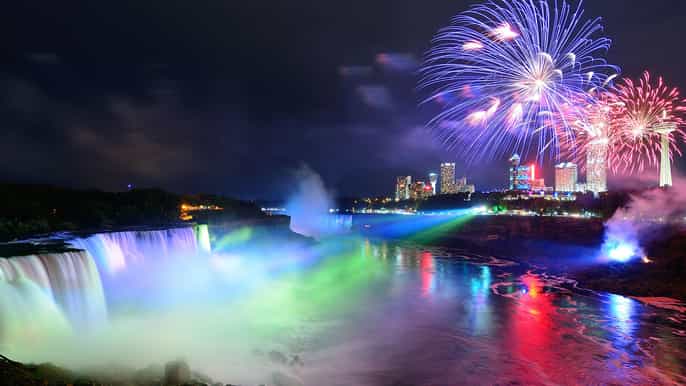 from toronto niagara falls evening tour with boat cruise