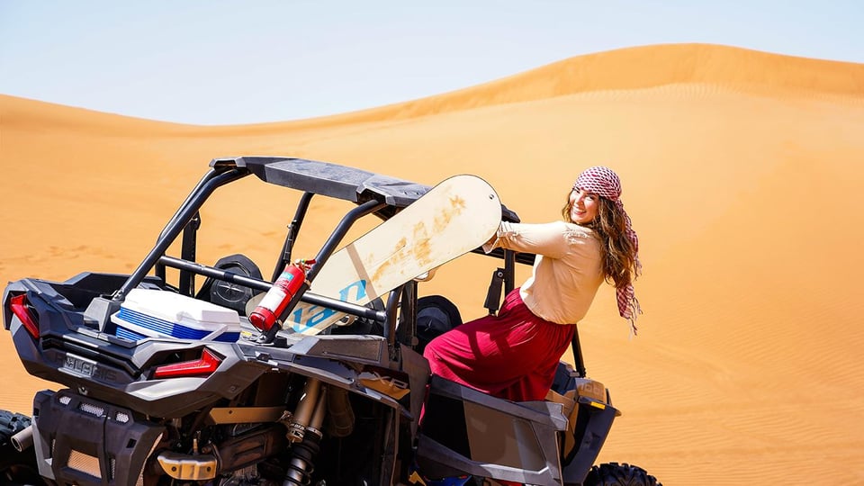 Dubaï : Expérience en quad, en buggy des dunes et en surf des sables