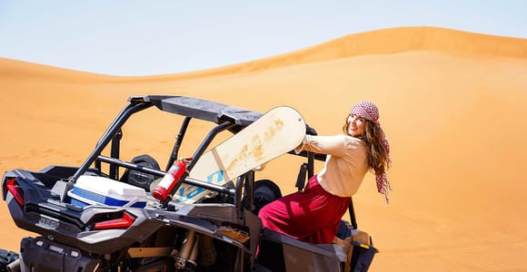 Dubai: Red Dune Desert, Dune Buggy Ride & BBQ Buffet Dinner