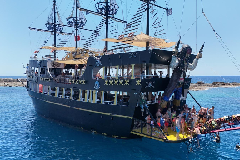 Side: Dolphin Island Boat Trip with Lunch & Swim Stops